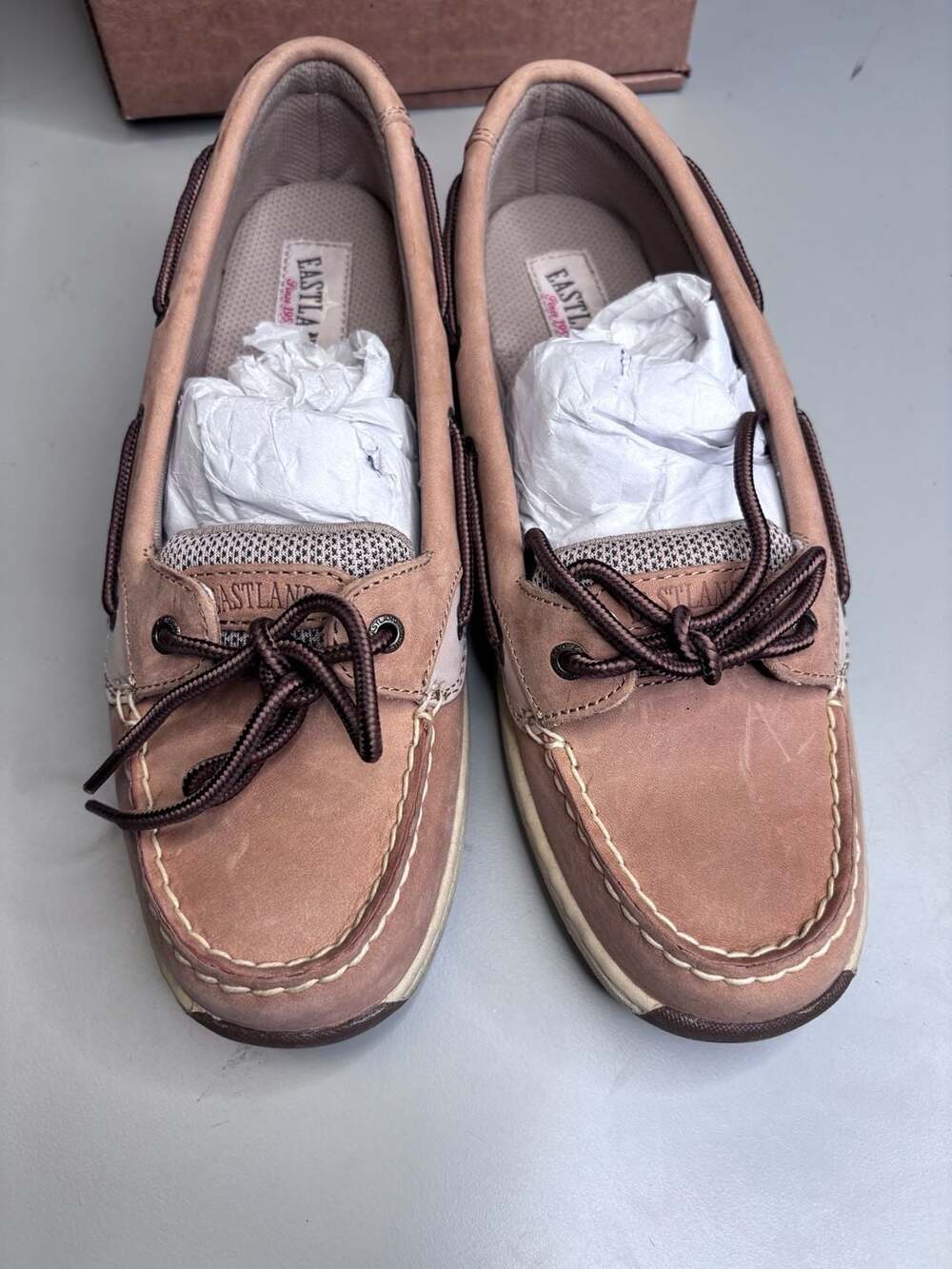Eastland Women's Sunrise Boat Shoe in Tan Leather size 9.5 - Picture 2 of 4